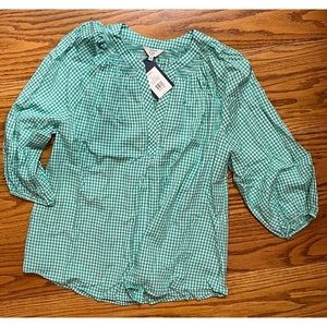 Crown & Ivy 3/4 Sleeve Peasant Top, Green